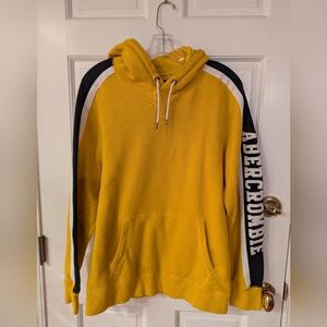 Abercrombie & Fitch Adult Men's Yellow Hoodie Size M